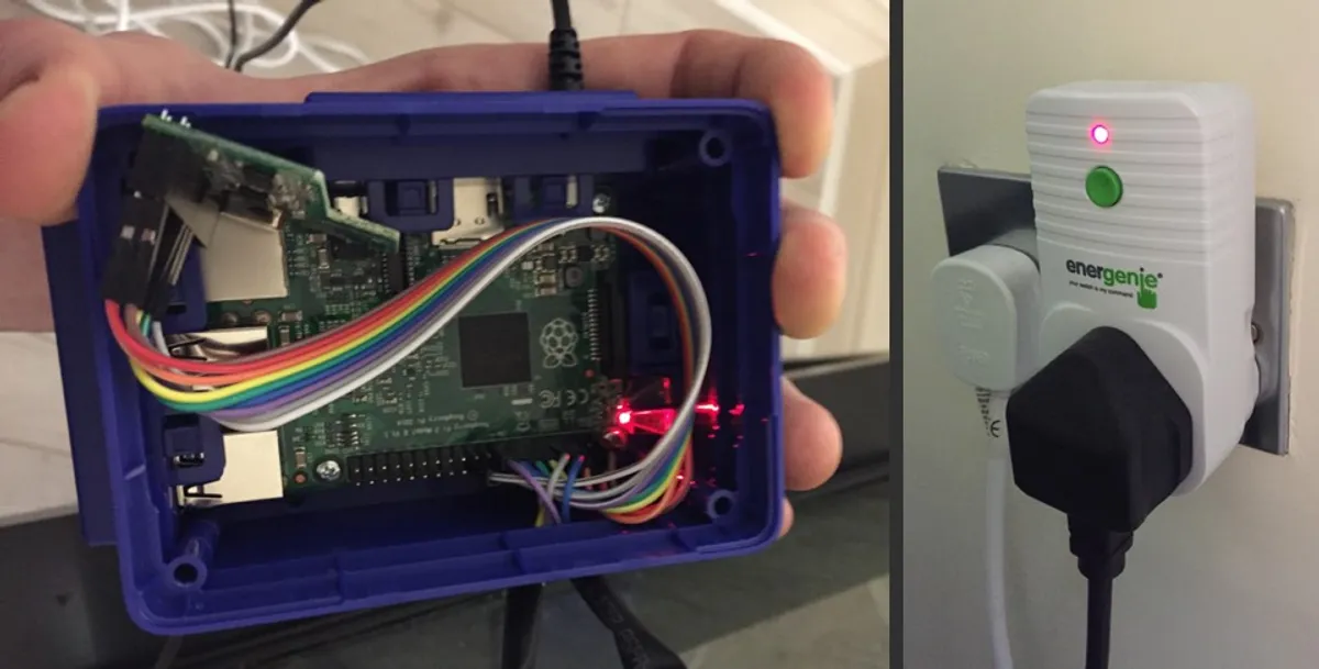 The AM2302 sensor and Energenie transmitter wired to the same Raspberry Pi GPIO